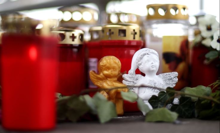 Große Anteilnahme nach dem Fund eines toten Babys in Freistadt. Symbolfoto: Weihbold