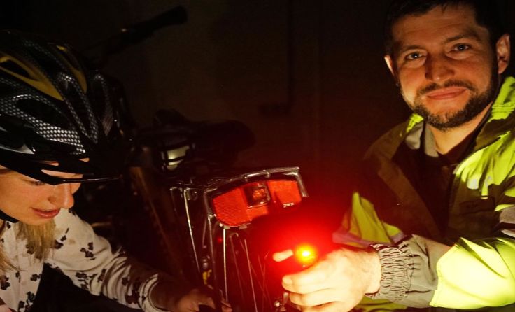 ÖAMTC sorgte bei 40 Radfahrern für mehr LichtFoto: ÖAMTC/Grumböck