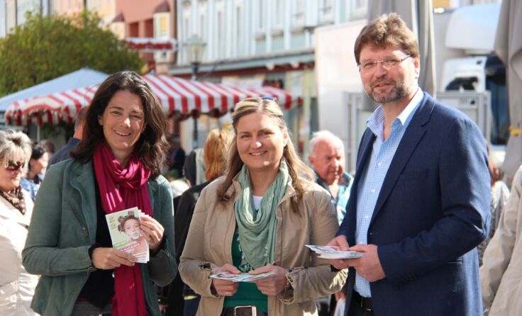 Maria Buchmayr, Claudia Hauschildt-Buschberger und Gottfried Hirz. Foto: Grüne OÖ