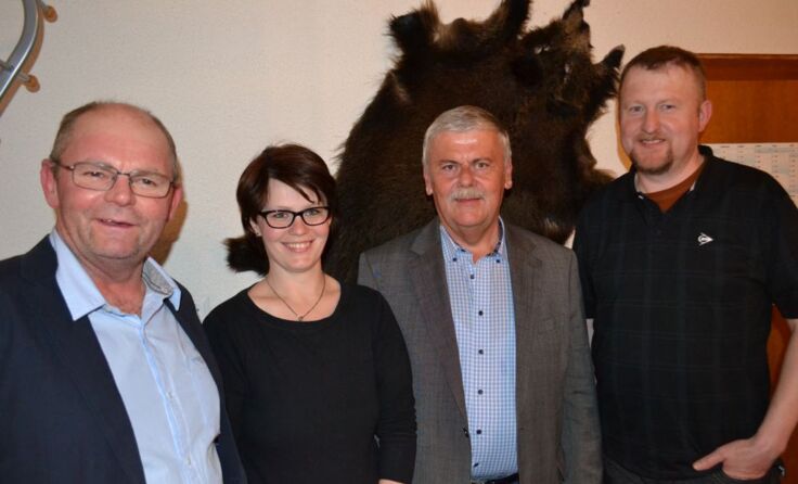 Klaus Weiß, Daniela Dworschak, Nationalratsabgeordneter Heinz Hackl und Dominik Antesner jun.