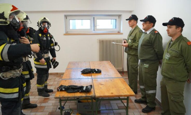 Fotos: Feuerwehr