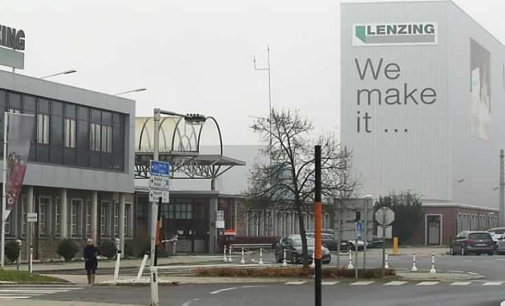 Für Lenzing geht es wieder bergauf. Foto: APA/RUBRA 