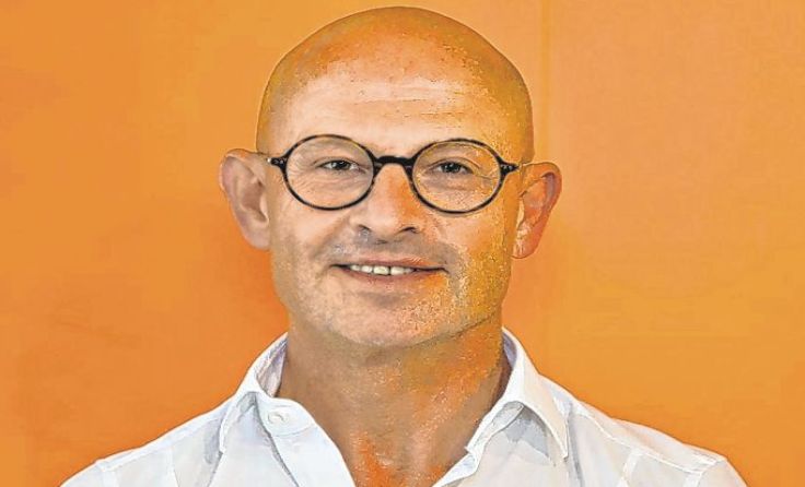 Franz Sturm – Hörgeräte-Akustikermeister empfiehlt Signia Styletto.
