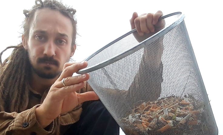 "beda mit palme" bei seiner Müllsammelaktion Foto: privat