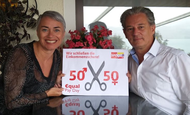 Doris Margreiter und Bürgermeister Peter Groiß für mehr LohngerechtigkeitFoto: SPÖ