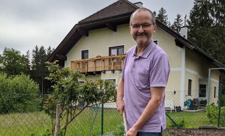 Franz Kaltenbrunner findet Ausgleich in seinem Garten. Foto: OÖRK/Kaltenbrunner