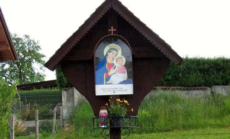 Kiener-Kreuz in AtzbachFotos: Strohbach