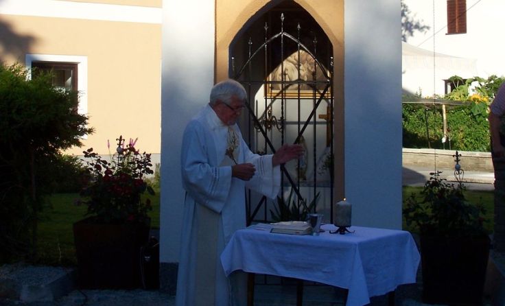 Alois Mairinger bei der Segnung Foto: Strohbach