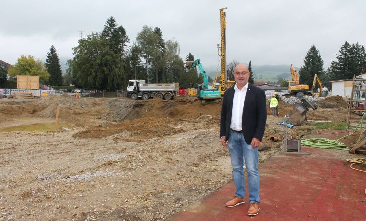 Die Fertigstellung des Schulzentrums ist für Schulbeginn 2022 geplant. Foto: Ebner