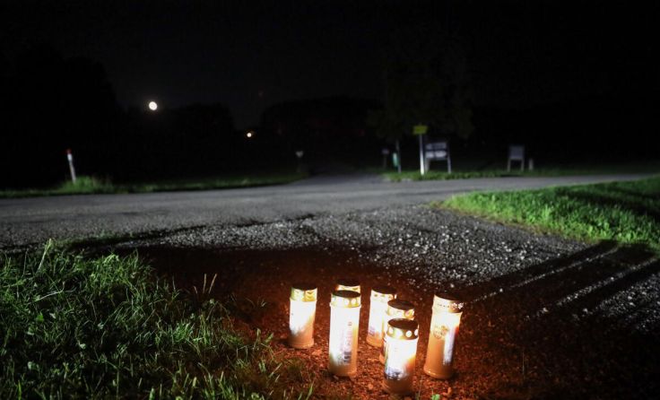 Der Radfahrer verstarb noch an der Unfallstelle. (Foto: laumat.at/Matthias Lauber)