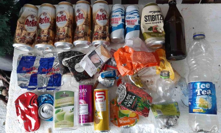 Sammelergebnis einer einzigen „Plogging“-Tour (Foto: Peter Treibenreif)