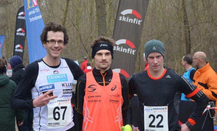 Christian Steinhammer (mitte) gewann den Lauf.