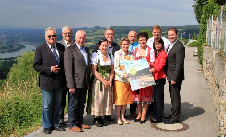 Die Verantwortlichen freuen sich auf den Feuerzauber im Nibelungengau. Foto: Hebe