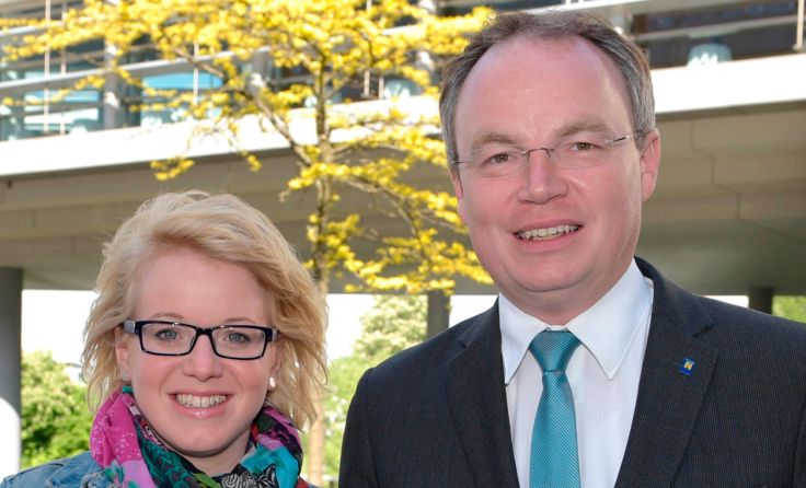 Landtagsabgeordneter Bettina Rausch und Landesrat Stephan Pernkopf Foto: NLK