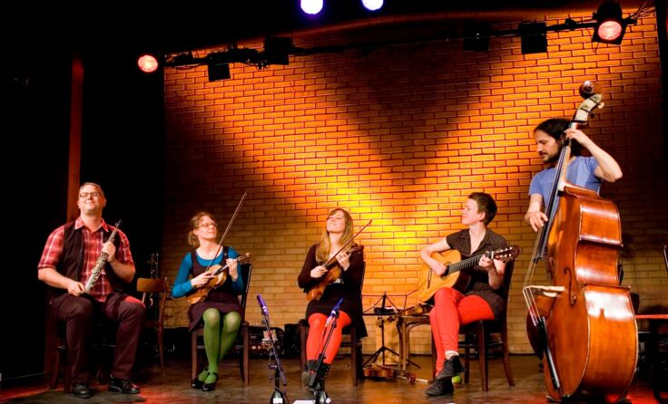 Naschmarkt hat Volksmusik aus Europa im Angebot. Foto: Ioulia Kondratovitch