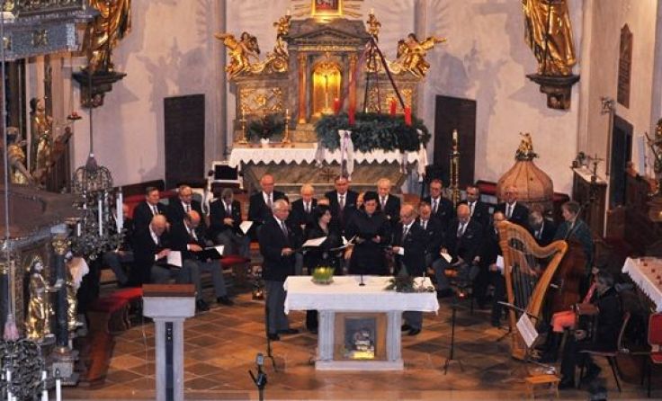 Der Männergesangsverein Wallsee-Sindelburg und musikalische Freunde gestalten ein Adventkonzert.