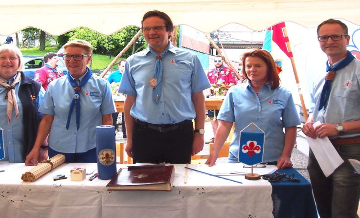 Andrea Kirchdorfer, Helga Meister, Michael Gruber, Bernadette Kronberger, Andreas Kastner (v. l.)