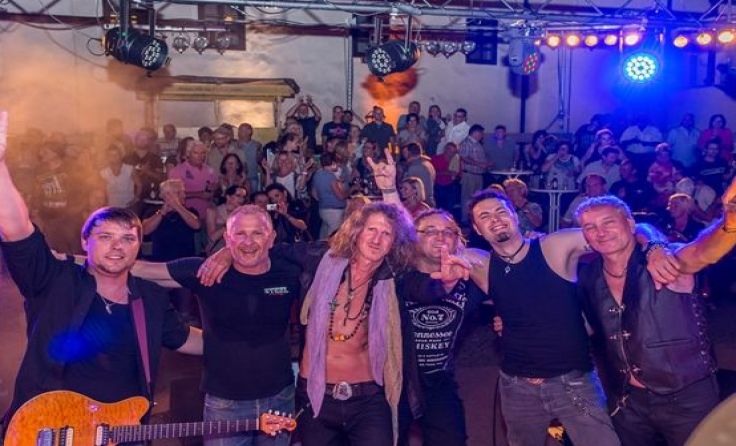 Die Jungs von STEELrocks leben für die Rockmusik. Foto: Markus Halbmair