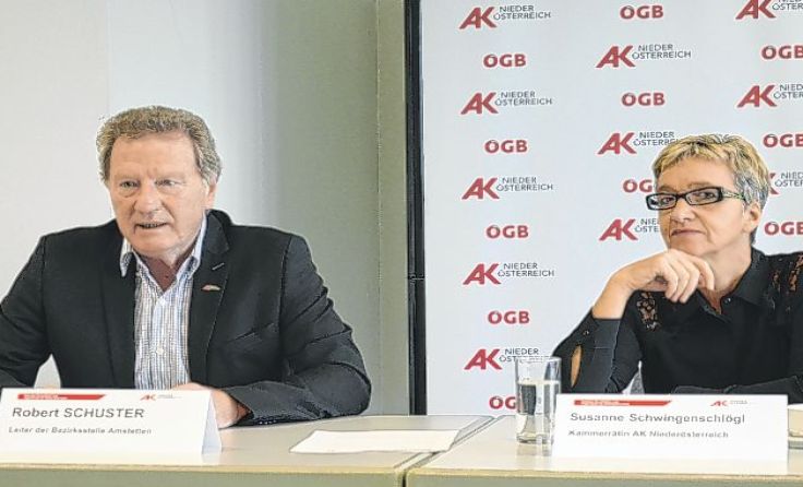 AK-Bezirksstellenleiter Robert Schuster und Kammerrätin Susanne Schwingenschlögl zogen Bilanz.