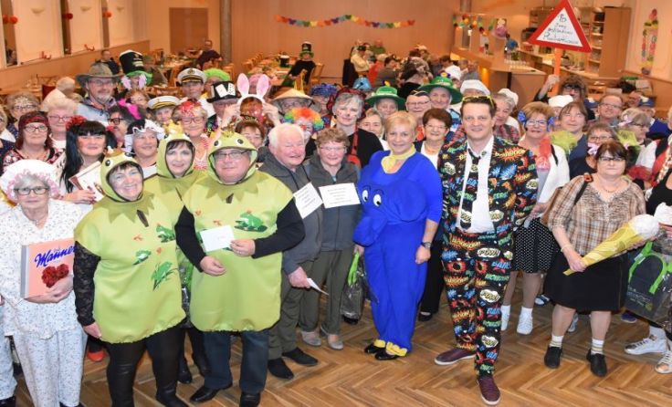 Ausgelassene Stimmung am Faschinggschnas der Senioren. Foto: Stadtgemeinde Amstetten