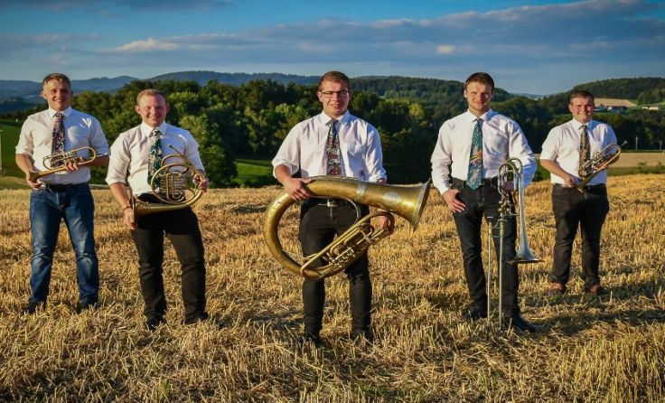 Das Quintett „Optimus Brass“ bringt beste Fimmusik ins Gwölb zu Feldpichl. Foto: Eva Bicker