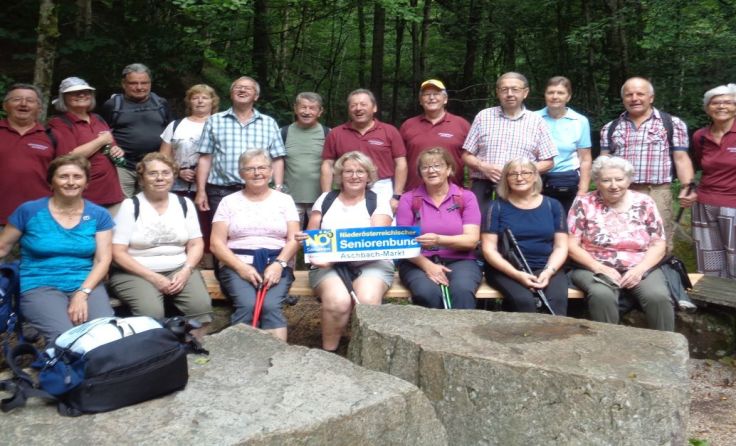 Aschbacher Senioren in der Stillenstein Klamm. Foto: Seniorenbund Aschbach-Markt.