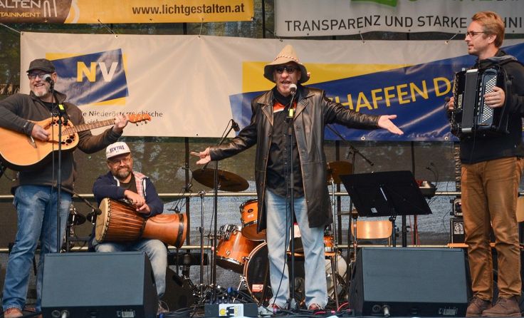 Mit von der Partie: „Die Schrägschrauben“ Foto: Günter Reichenpfader