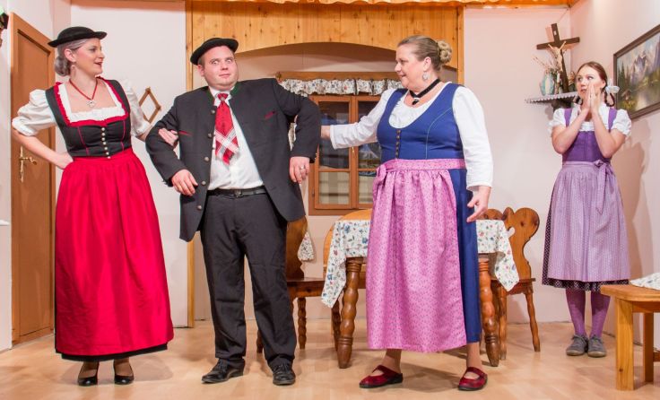 Das Team der Bühne Aschbach ist schon intensiv am Proben. Foto: Bühne Aschbach