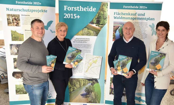 Bei der Präsentation der Broschüre über die Forstheide. Foto: Stadtgemeinde Amstetten