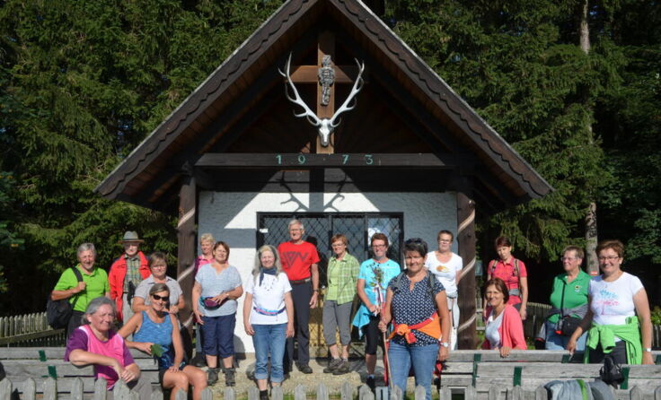 Wanderung zur Hubertuskapelle (Foto: BZ)