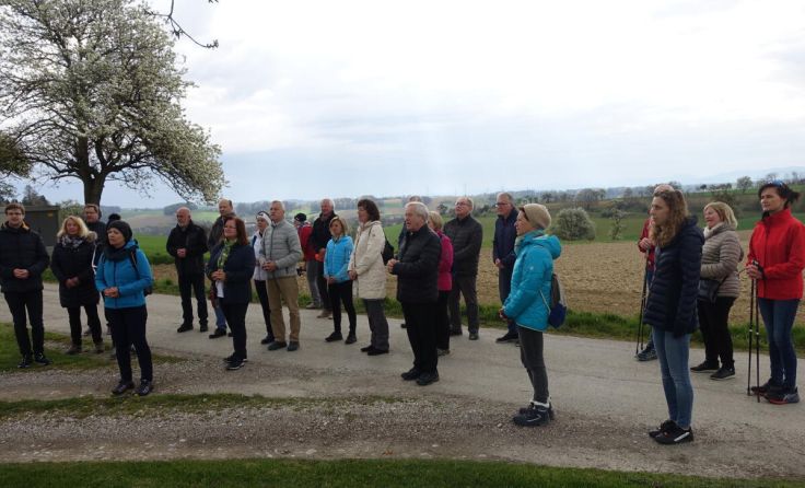 Der Emmausspaziergang hat Tradition (Foto: privat)