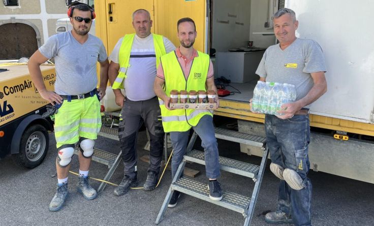 Gekühlte Getränke für Bauarbeiter (Foto: Gemeinde Ennsdorf)