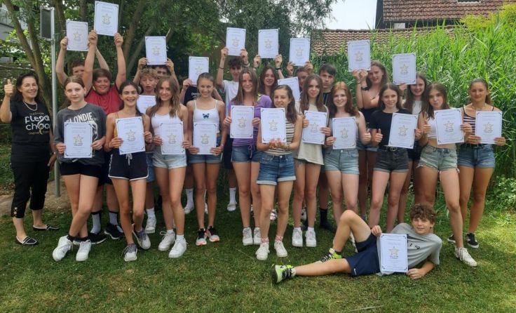 Urkunden nach den Projekttagen (Foto: IMS Langenhart)