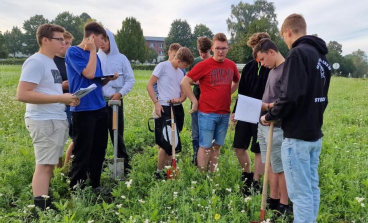Bodenschutz in Theorie und Praxis (Foto: HLBLA St. Florian)