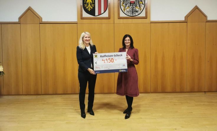 Spendenübergabe (Foto: privat)