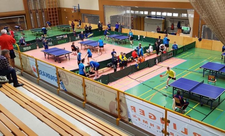 Tischtennisturnier in Langenhart (Foto: Karl Bunzenberger)