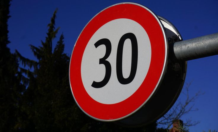 Gemeinden werden selbst Tempo 30 bestimmen dürfen (Foto: mott)