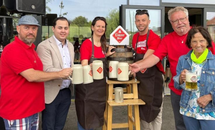 Kühles Bier am 1. Mai (Foto: SPÖ St.Valentin)