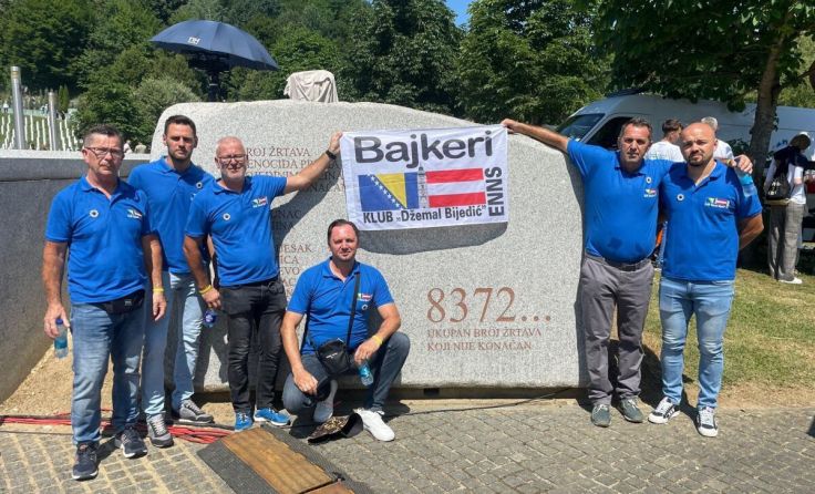 Gedenken an die Opfer in Srebrenica (Foto: Klub Dzemal Bijedic Enns )