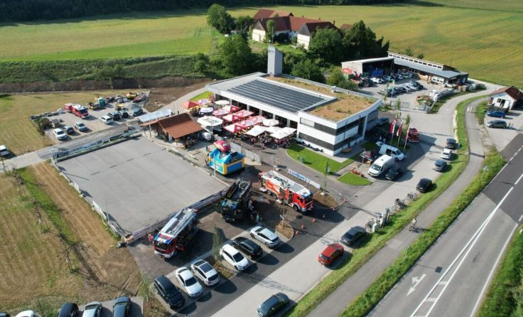 Das Feuerwehrhaus von oben (Foto: Dominik Gottlieb-Zimmermann)