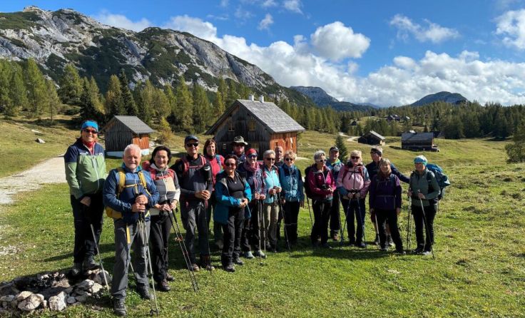 Wandergruppe auf der Tauplitz (Foto: Alpenverein Enns )