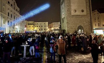 Silvester auf dem Ennser Hauptplatz 