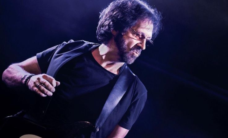 Der preisgekrönte Bluesgitarrist Cliff Stevens (Foto: Peter Schepers)