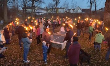 Fackelwanderung der Freiheitlichen in Pucking