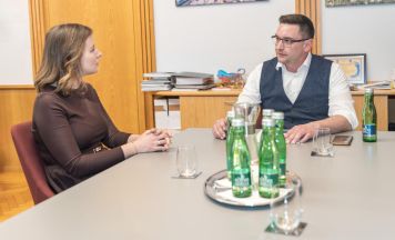 Trauns Bürgermeister Karl-Heinz Koll traf Ministerin Claudia Bauer zu einem Arbeitsgespräch