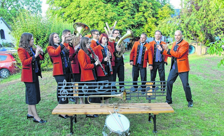 Die Wachtberger Musikanten legen sich fürs dreitägige Zeltfesterlebnis ins Zeug. Foto: Putz