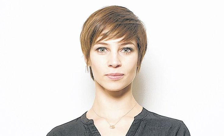 Sensationell: Primaballerina Maria Yakovleva betanzt den Lambergsaal. 