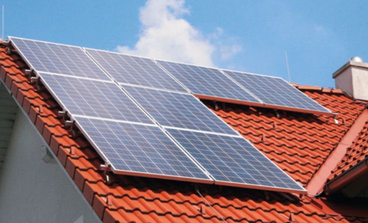  Stromkosten sparen mit einer eigenen PV Anlage Foto: Clean Capital 