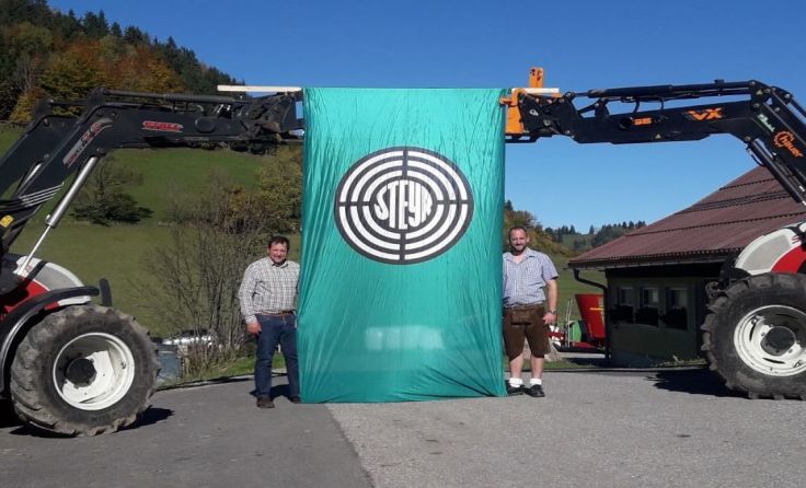 Josef Zöttl und Jürgen Arthofer sind große Steyr-Traktorfans.