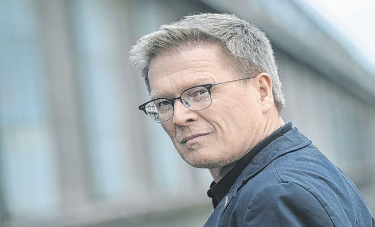 Paulus Hochgatterer beehrt das Museum Arbeitswelt mit einer Lesung. Foto: Corn 